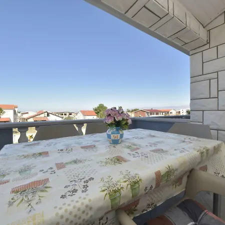 Lamesic-2 Apartamento *